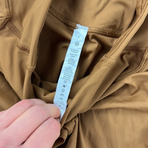 Lululemon Base Pace High-Rise Short 8" Copper Brown - Picture 4 of 6